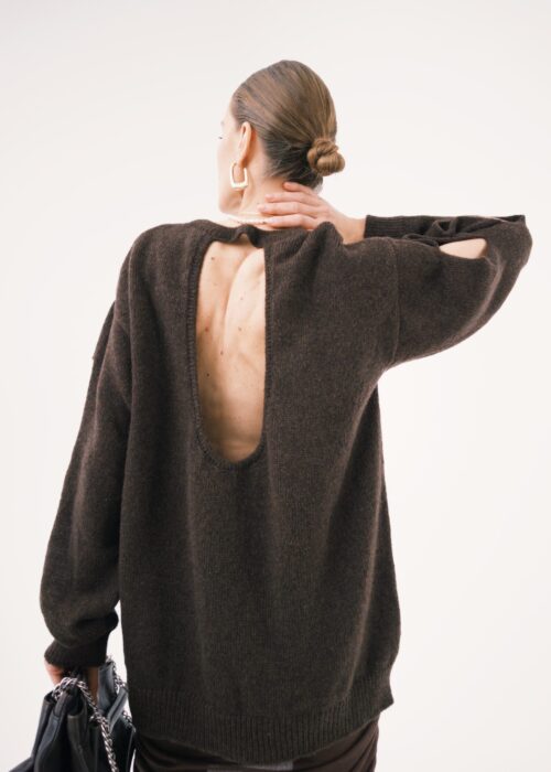 Sweater open back brown